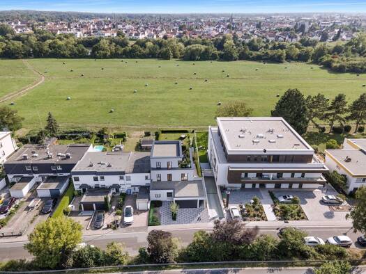 Villa zum Kauf - Erstbezug 1.950.000 € 10 Zimmer 303 m² 702 m² Grundstück Dörnigheim Maintal 63477
