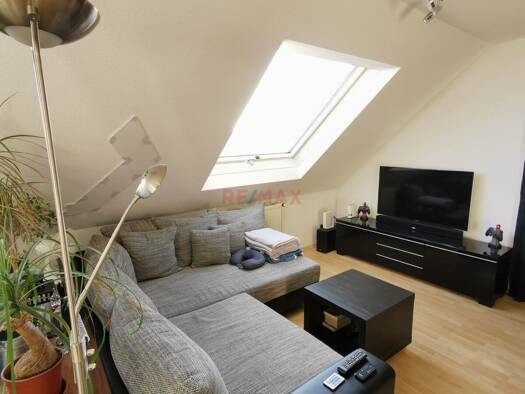 Wohnung zum Kauf 249.000 € 2 Zimmer 48 m² Bad Homburg Bad Homburg vor der Höhe 61348