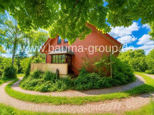 Doppelhaushälfte zum Kauf 469.000 € 7 Zimmer 258 m² 2.945 m² Grundstück Schönwalde Schönwalde am Bungsberg 23744