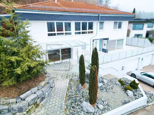 Mehrfamilienhaus zum Kauf 688.000 € 6,5 Zimmer 275 m² 753 m² Grundstück Schelklingen 89601