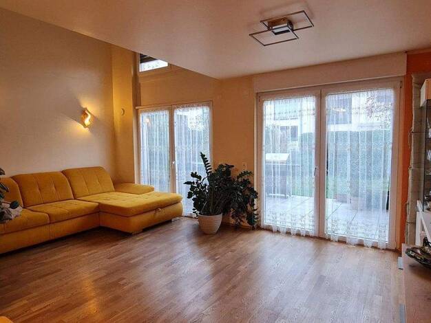 Reihenmittelhaus zur Miete 1.980 € 4 Zimmer 135 m² 156 m² Grundstück frei ab 01.02.2026 Ost Ratingen 40882