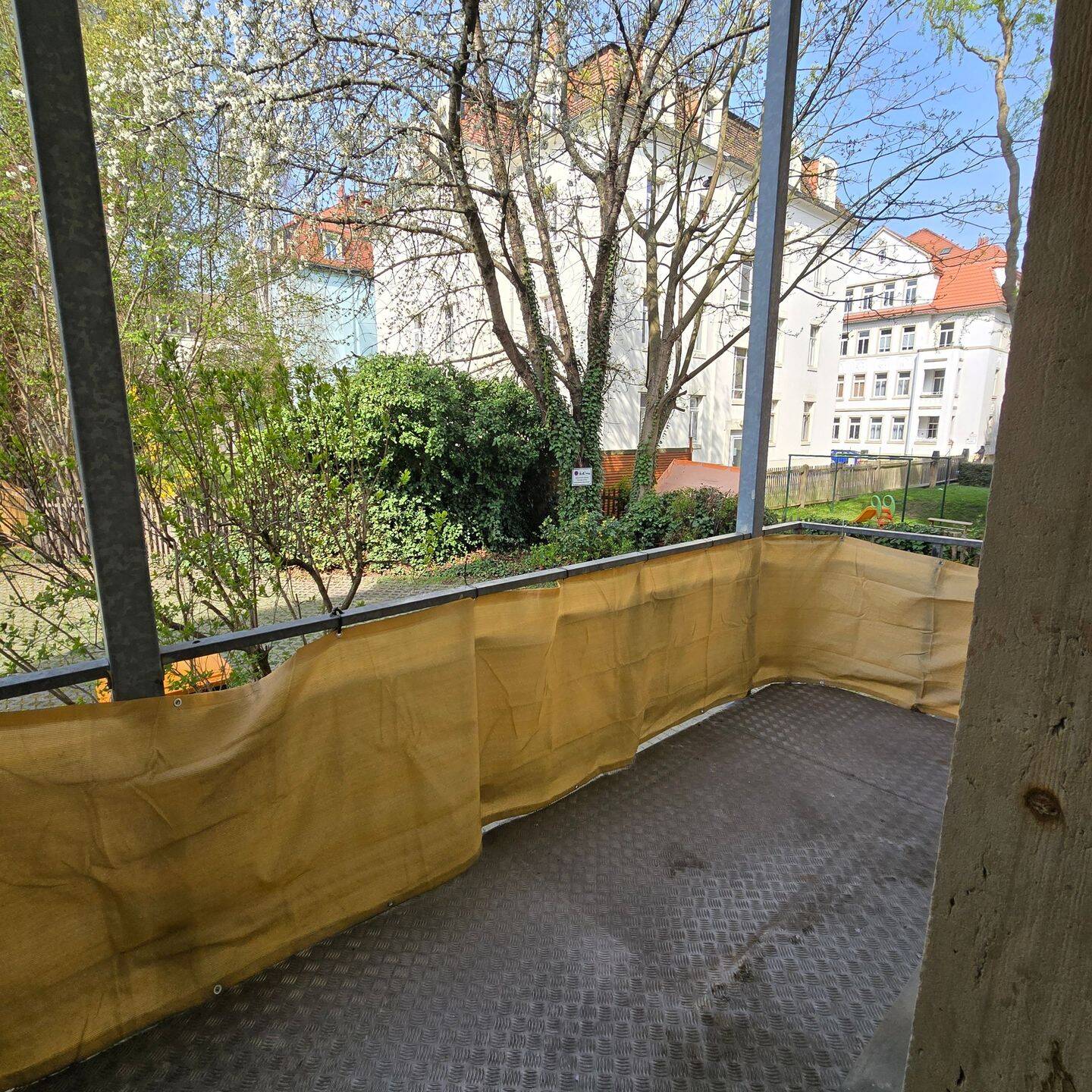 Property thumbnail 12