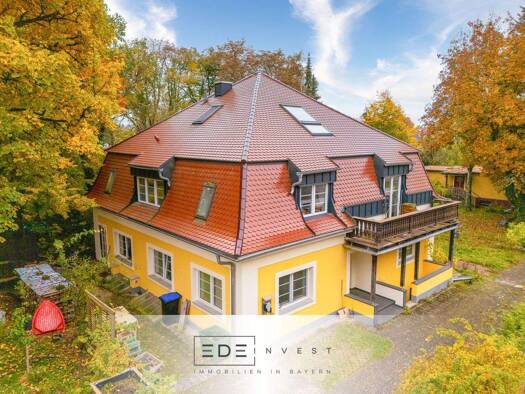 Einfamilienhaus zum Kauf 9 Zimmer 235 m² 500 m² Grundstück Krailling 82152