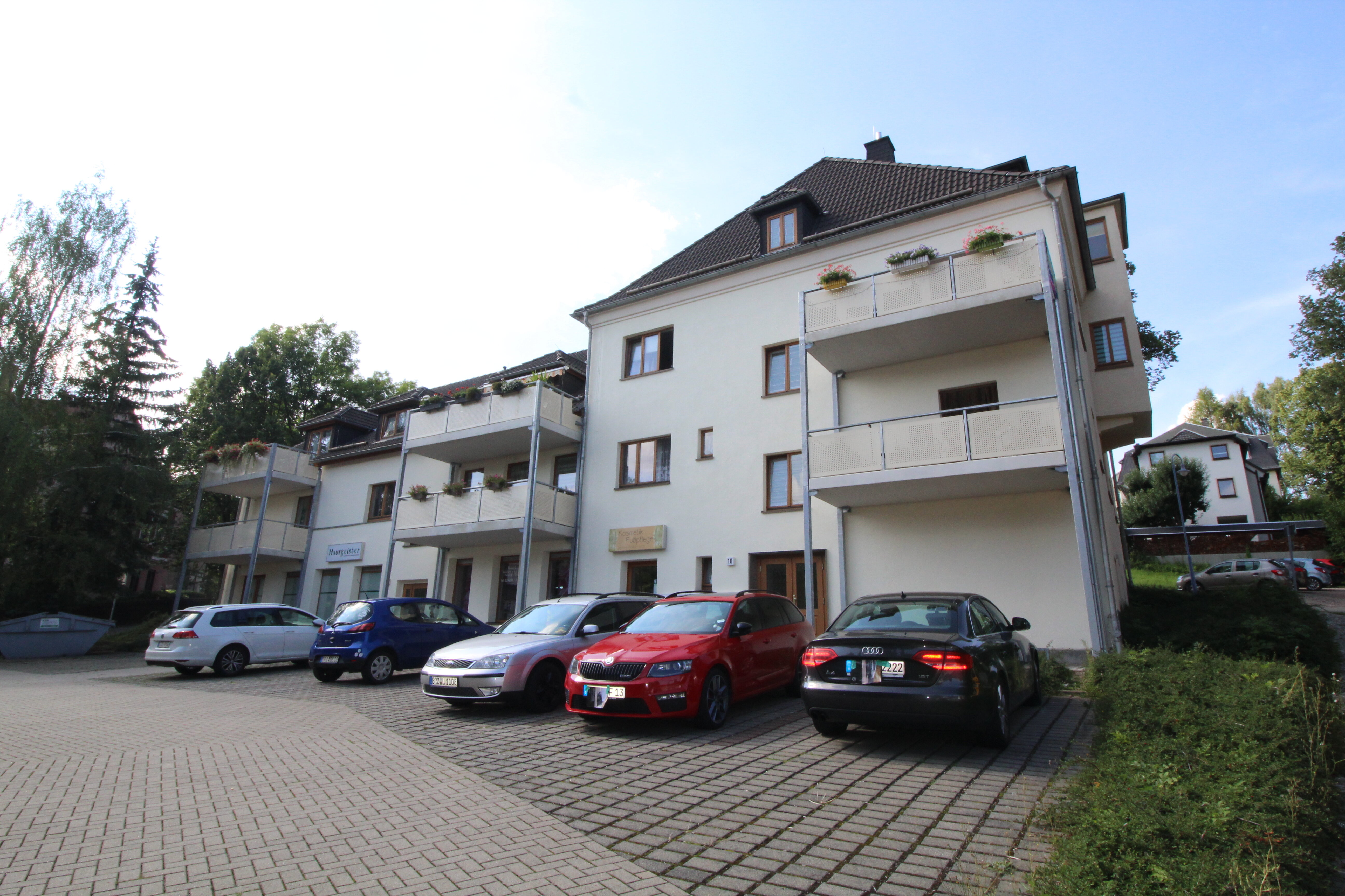 Wohnung zur Miete 423 € 2 Zimmer 70 m²<br/>Wohnfläche Emil-Junghannß-Straße 10 Oelsnitz Oelsnitz/Erzgebirge 09376