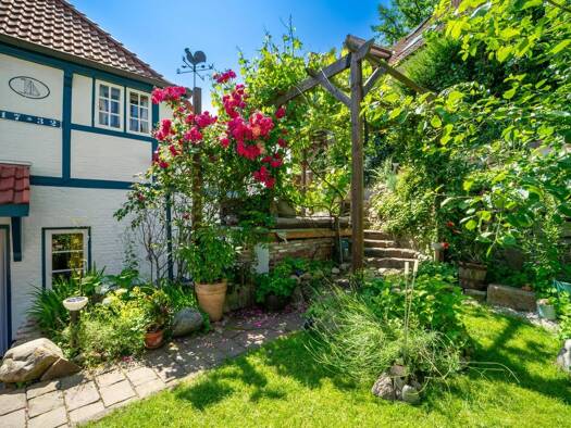 Einfamilienhaus zum Kauf 1.690.000 € 4 Zimmer 166 m² 208 m² Grundstück Blankenese Hamburg 22587