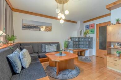 Wohnung zur Miete 800 € 3 Zimmer 79 m² Dachgeschoss frei ab 01.07.2025 Breitenwang 6600