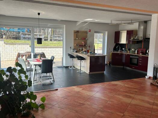 Einfamilienhaus zum Kauf 795.000 € 5 Zimmer 240 m² 1.730 m² Grundstück frei ab sofort Kahlaische Straße 72 Winzerla Jena 07745