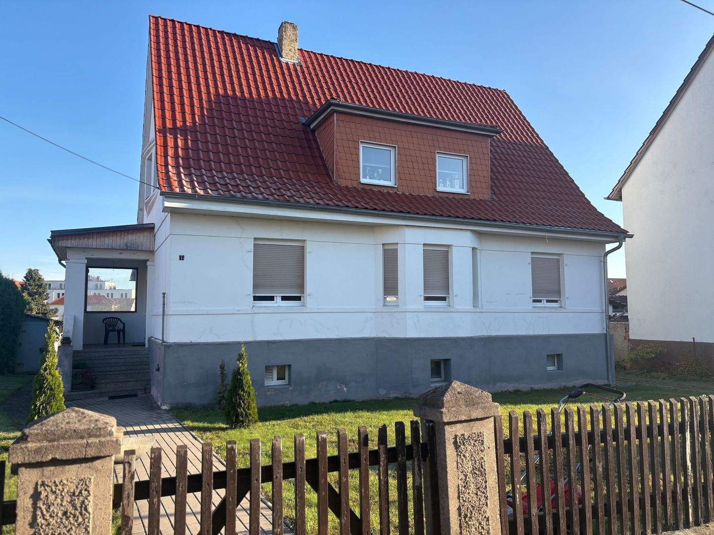 Immobilie in Gerstungen - Zeitlos schönes Ein-/ oder Zweifamilienhaus auf sonnenverwöhntem Grundstück - Bild 0