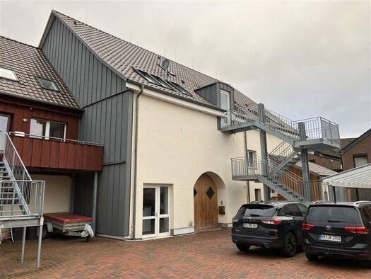 Wohnung zur Miete 857 € 3 Zimmer 91 m² 13. Geschoss frei ab 01.05.2026 Westfalenstr. 21 Lüchtringen 37671