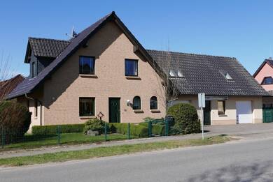 Einfamilienhaus zum Kauf 350.000 € 6 Zimmer 189 m² 885 m² Grundstück Woldegk Woldegk 17348