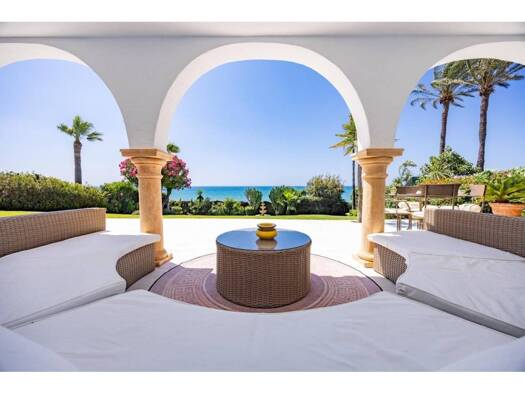 Chalet zur Miete 24.000 € 6 Zimmer 384 m² 3.500 m² Grundstück Marbella 29604