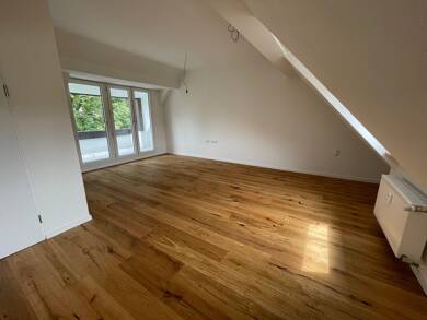 Wohnung zur Miete 2.620 € 4 Zimmer 126 m² Dachgeschoss, 3. Geschoss frei ab sofort Grünwald Grünwald 82031