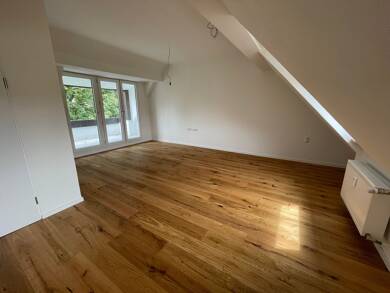Wohnung zur Miete 2.620 € 4 Zimmer 126 m² Dachgeschoss, 3. Geschoss frei ab sofort Grünwald Grünwald 82031