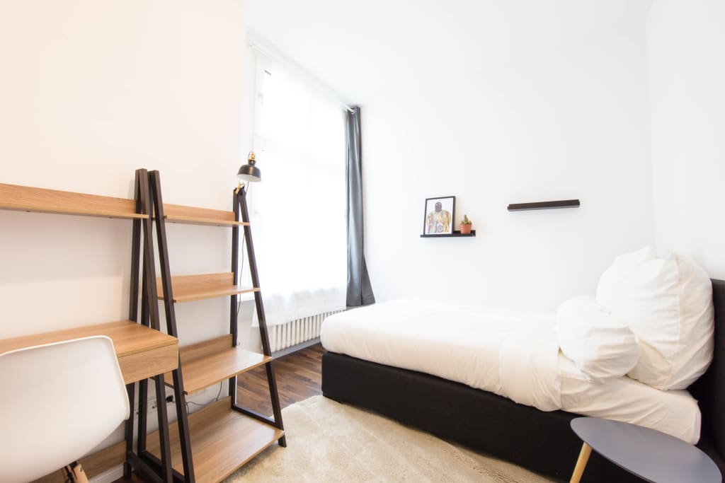 Wohnung zur Miete Wohnen auf Zeit 815 € 3 Zimmer 11,8 m²<br/>Wohnfläche 19.03.2025<br/>Verfügbarkeit Donaustraße 39 Neukölln Berlin 12043