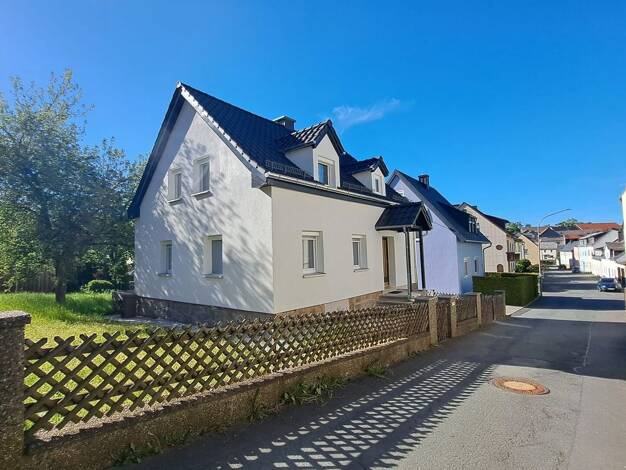 Einfamilienhaus zum Kauf provisionsfrei 4 Zimmer 96 m² 477 m² Grundstück Köditz Köditz 95189