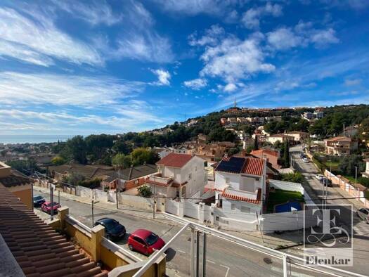 Reihenhaus zum Kauf 342.000 € 4 Zimmer 204 m² Calafell 43882