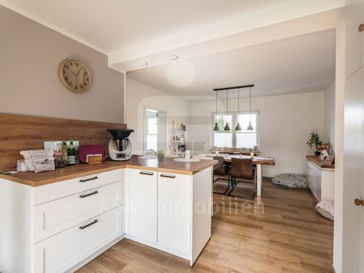 Doppelhaushälfte zum Kauf 369.000 € 5 Zimmer 120 m² 714 m² Grundstück Gaderoth Nümbrecht 51588
