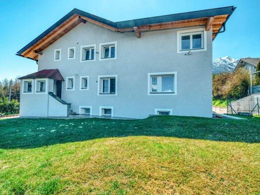 Mehrfamilienhaus zum Kauf 960.000 € 13 Zimmer 257 m² 563 m² Grundstück Mutters 6162