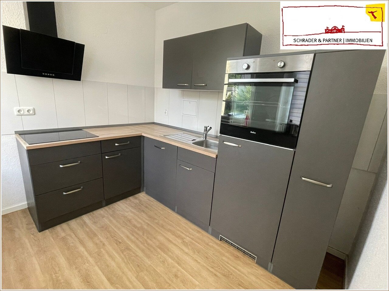 Wohnung zur Miete 245 € 2 Zimmer 45 m²<br/>Wohnfläche EG<br/>Geschoss ab sofort<br/>Verfügbarkeit Lunzenauer Straße 42 Penig Penig 09322