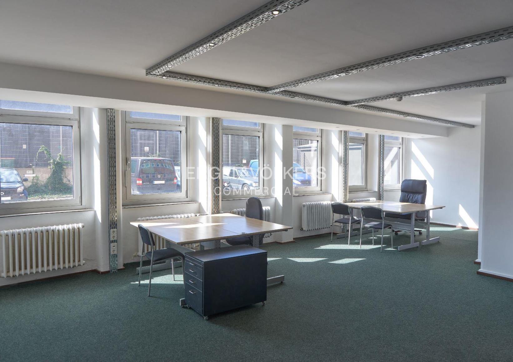 Büro-/Praxisfläche zur Miete 15 € 250 m²<br/>Bürofläche ab 250 m²<br/>Teilbarkeit Neukölln Berlin 12057