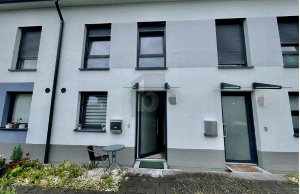 Reihenmittelhaus zur Miete 1.790 € 5 Zimmer 141 m²<br/>Wohnfläche 141 m²<br/>Grundstück 01.01.2025<br/>Verfügbarkeit Grenzach Grenzach-Wyhlen 79639