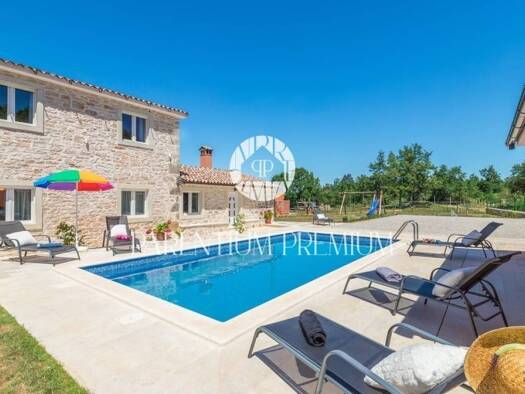 Haus zum Kauf 648.500 € 4 Zimmer 150 m² Tar-Vabriga
