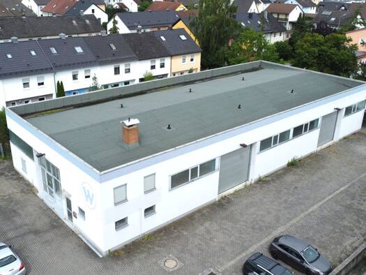 Lagerhalle zur Miete 2.950 € 387 m² Lagerfläche Neumarkt Neumarkt in der Oberpfalz 92318