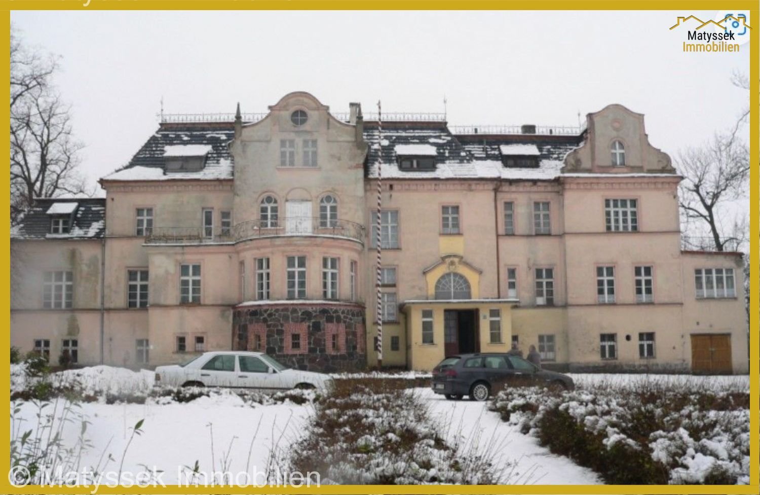 Schloss zum Kauf 489.000 € 1 Zimmer 1.842,1 m²<br/>Wohnfläche 41.663 m²<br/>Grundstück Gora 56-200