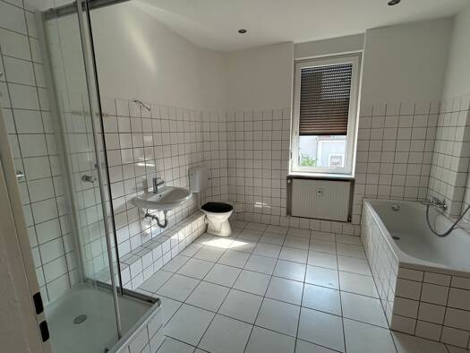 Wohnung zur Miete 600 € 3 Zimmer 76 m² Geschoss 2/3 frei ab 01.09.2026 Wadgasser Straße 48 Hostenbach Wadgassen 66787