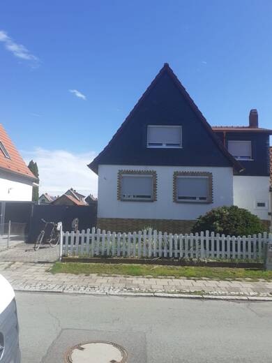Haus zur Miete 720 € 5 Zimmer 100 m² 680 m² Grundstück Langer Weg 26 Kölleda Kölleda 99625