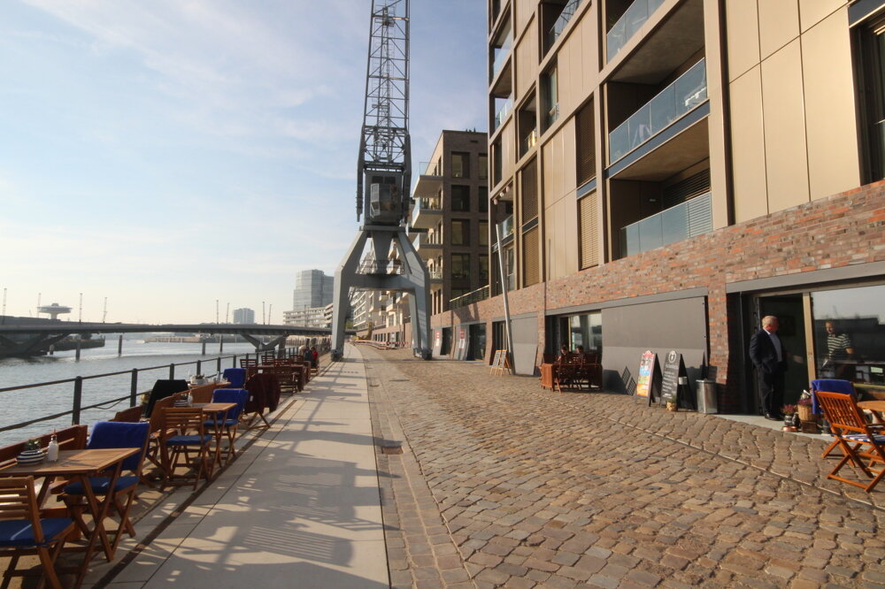 Laden zur Miete 29,50 € 48,2 m²<br/>Verkaufsfläche HafenCity Hamburg-HafenCity 20457