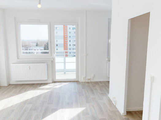 Wohnung zur Miete 241 € 1 Zimmer 35,9 m² 6. Geschoss Wolgograder Allee 204 Hutholz Chemnitz 09123