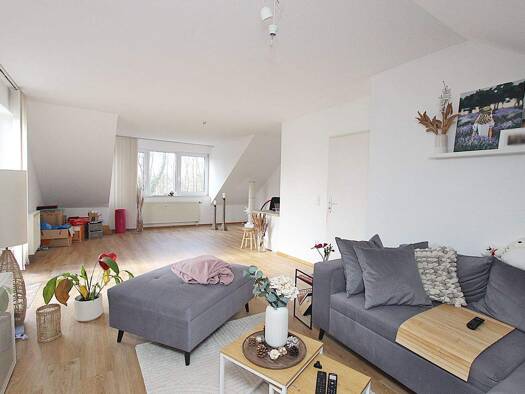 Wohnung zur Miete 615 € 2 Zimmer 67,2 m² 3. Geschoss Bettenhausen Kassel 34123