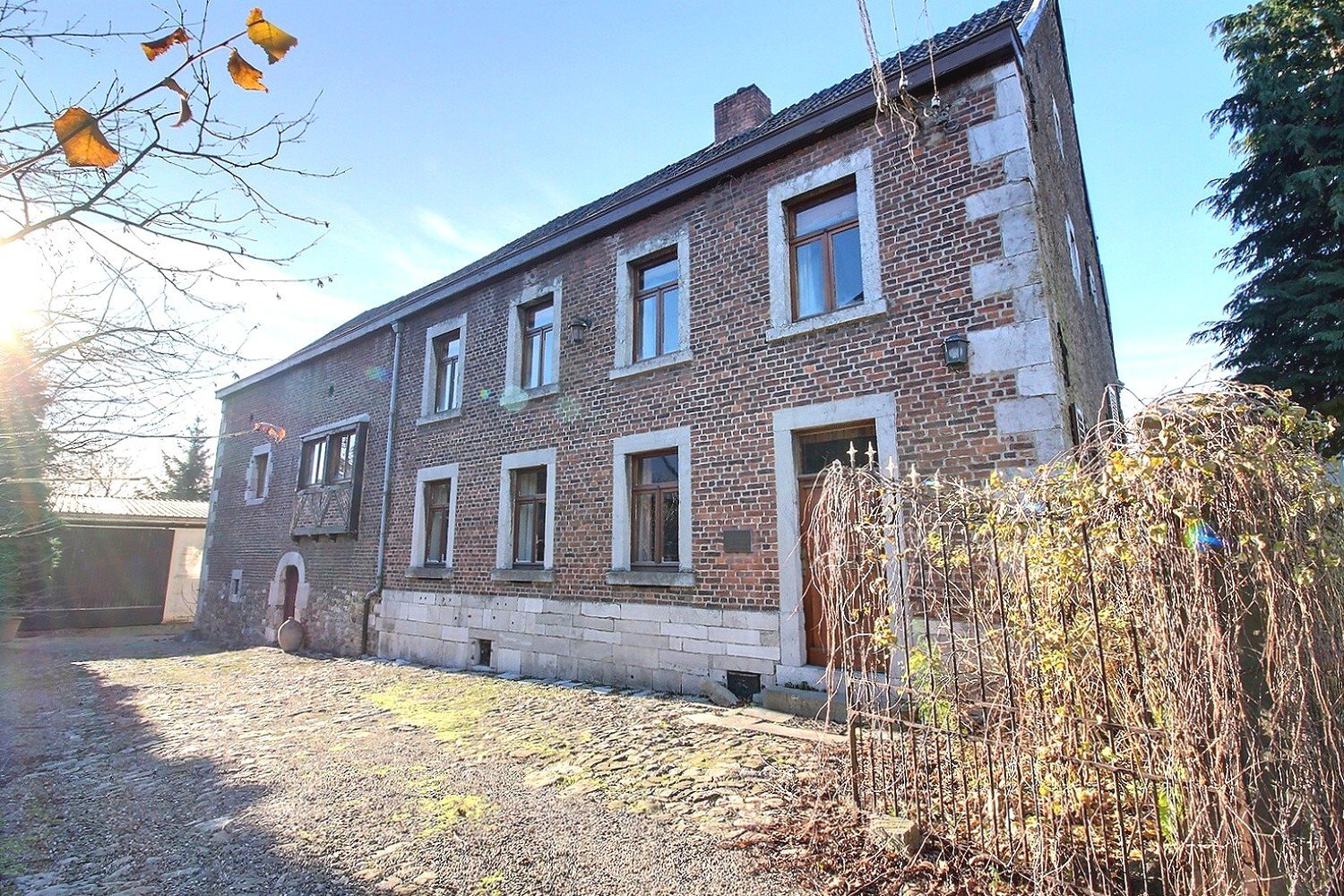 Bauernhaus zum Kauf provisionsfrei 375.000 € 6 Zimmer 235 m²<br/>Wohnfläche 1.000 m²<br/>Grundstück ab sofort<br/>Verfügbarkeit Battice BATTICE 4651