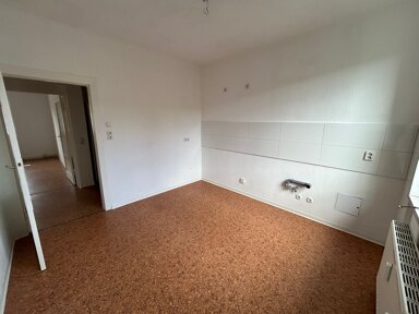 Wohnung zur Miete 303 € 2 Zimmer 53 m² 2. Geschoss Eickendorfer Str. 8 Siedlung Fermersleben Magdeburg 39122