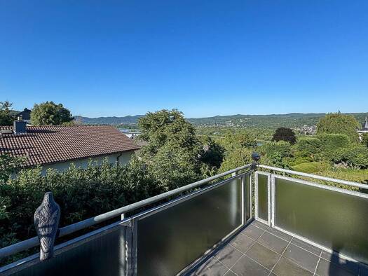 Mehrfamilienhaus zum Kauf 450.000 € 8 Zimmer 248 m² 764 m² Grundstück Oberwinter Remagen 53424