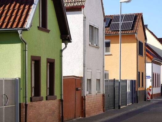 Haus zum Kauf 340.000 € 4 Zimmer 114 m² 270 m² Grundstück Fußgönheim 67136