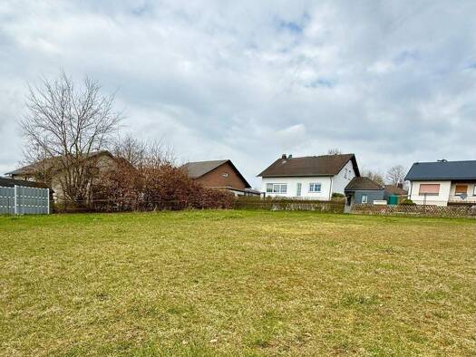 Grundstück zum Kauf 82.530 € 917 m² Grundstück frei ab sofort Weiherstraße Daleiden 54689