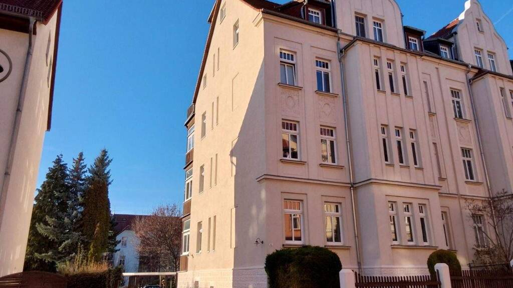 Wohnung zum Kauf 165.000 € 6 Zimmer 101,5 m² 4. Geschoss frei ab sofort Meissner Straße 6 Altenburg 04600