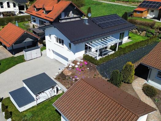 Einfamilienhaus zum Kauf 520.000 € 6 Zimmer 120 m² 645 m² Grundstück Böbrach 94255