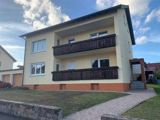 Wohnung zur Miete 680 € 3 Zimmer 85 m² frei ab sofort Haimbach Fulda 36041