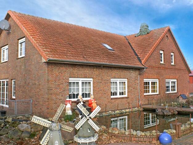 Einfamilienhaus zum Kauf 240.000 € 10 Zimmer 324 m² 3.686 m² Grundstück Godensholt Apen 26689