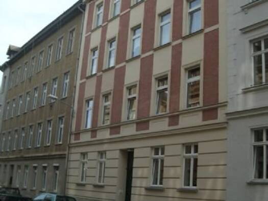 Wohnung zur Miete 254 € 2 Zimmer 46,1 m² 3. Geschoss frei ab 01.05.2026 Liebknechtstraße 16 Zeitz 06712