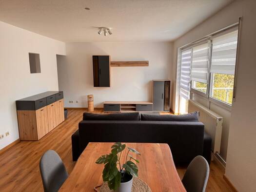 Wohnung zur Miete 600 € 1,5 Zimmer 55 m² Geschoss 1/2 frei ab 15.11.2026 Kitzingen Kitzingen 97318
