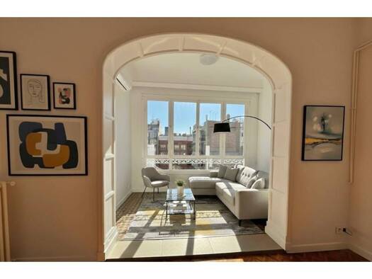 Wohnung zur Miete 3.500 € 3 Zimmer Barcelona 08000