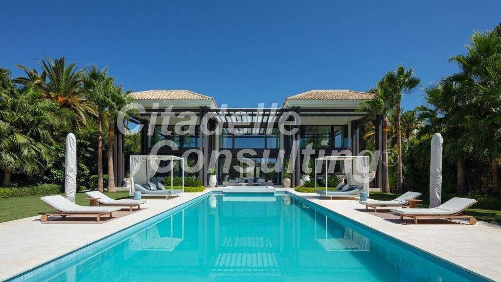 Haus zum Kauf 13.500.000 € 1.033 m² 2.342 m² Grundstück Nueva Andalucia 29660