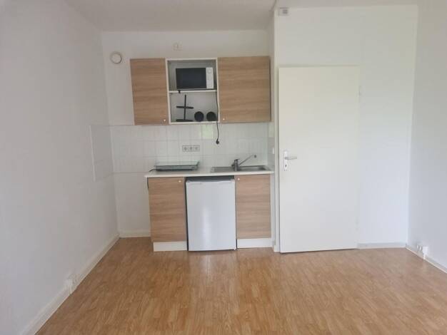 Wohnung zur Miete 264 € 1 Zimmer 22 m² 3. Geschoss Zerbster Straße 43 Westliche Neustadt Halle (Saale) 06124