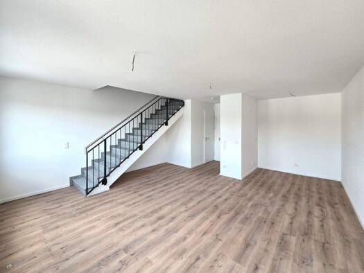 Maisonette zur Miete 1.395 € 4 Zimmer 97 m² 2. Geschoss frei ab sofort Hanauer Straße 28 Langendiebach Erlensee 63526