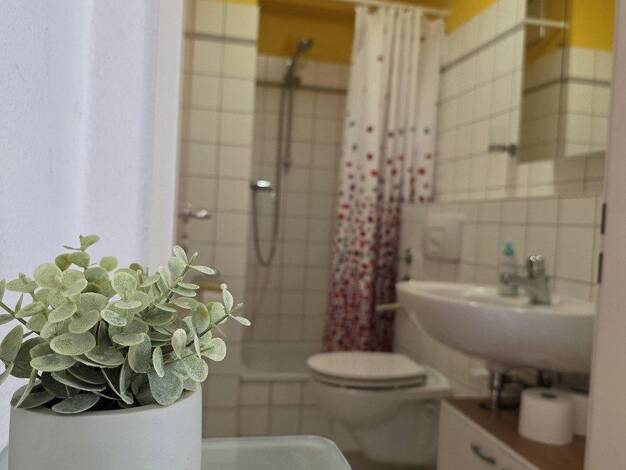 Wohnung zur Miete 700 € 1 Zimmer 40 m² EG frei ab 01.10.2026 Dellbrücker Steinweg 8 a Dellbrück Mülheim 51069
