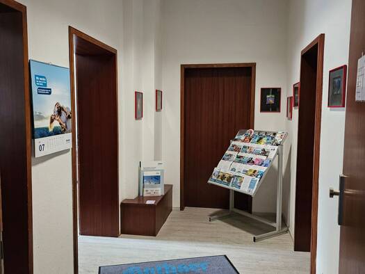 Büro zur Miete provisionsfrei 660 € 3 Zimmer 73 m² Bürofläche Innenstadt Erlangen 91052